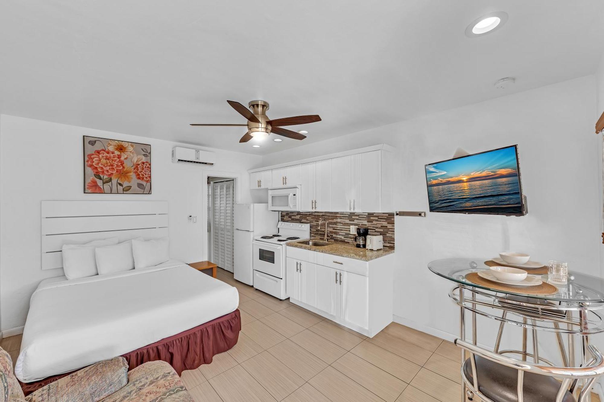 The Sunrise Apartment Hollywood Exterior photo